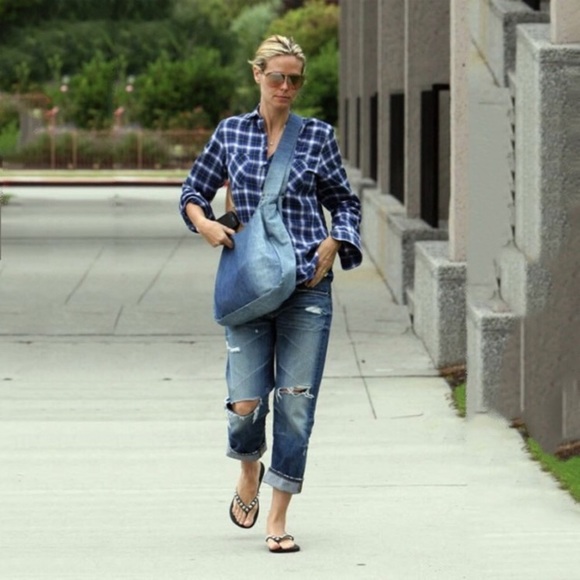 AG Adriano Goldschmied Ex-Boyfriend Crop Destroyed Jeans - Picture 2 of 12